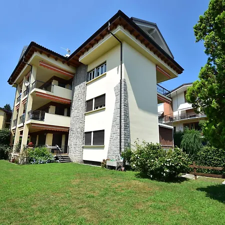 Holiday home Close To The Lake, With Panoramic Balconies