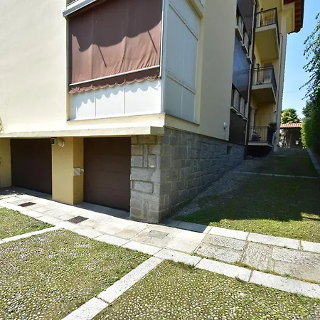 In A Prime Location On Maggiore Apartament Verbania