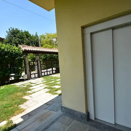 Holiday home Close To The Lake, With Panoramic Balconies Verbania