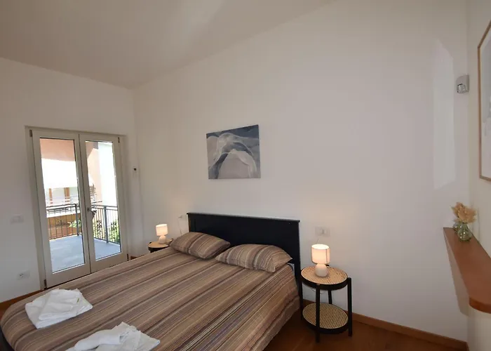 In A Prime Location On Maggiore Verbania