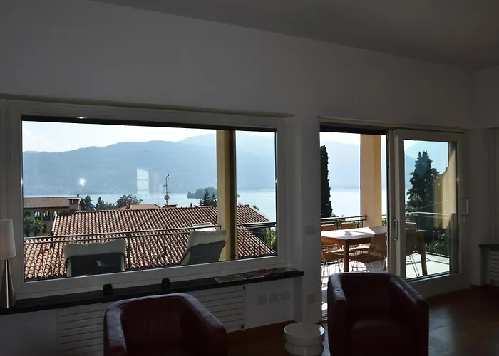 In A Prime Location On Maggiore Apartmán *